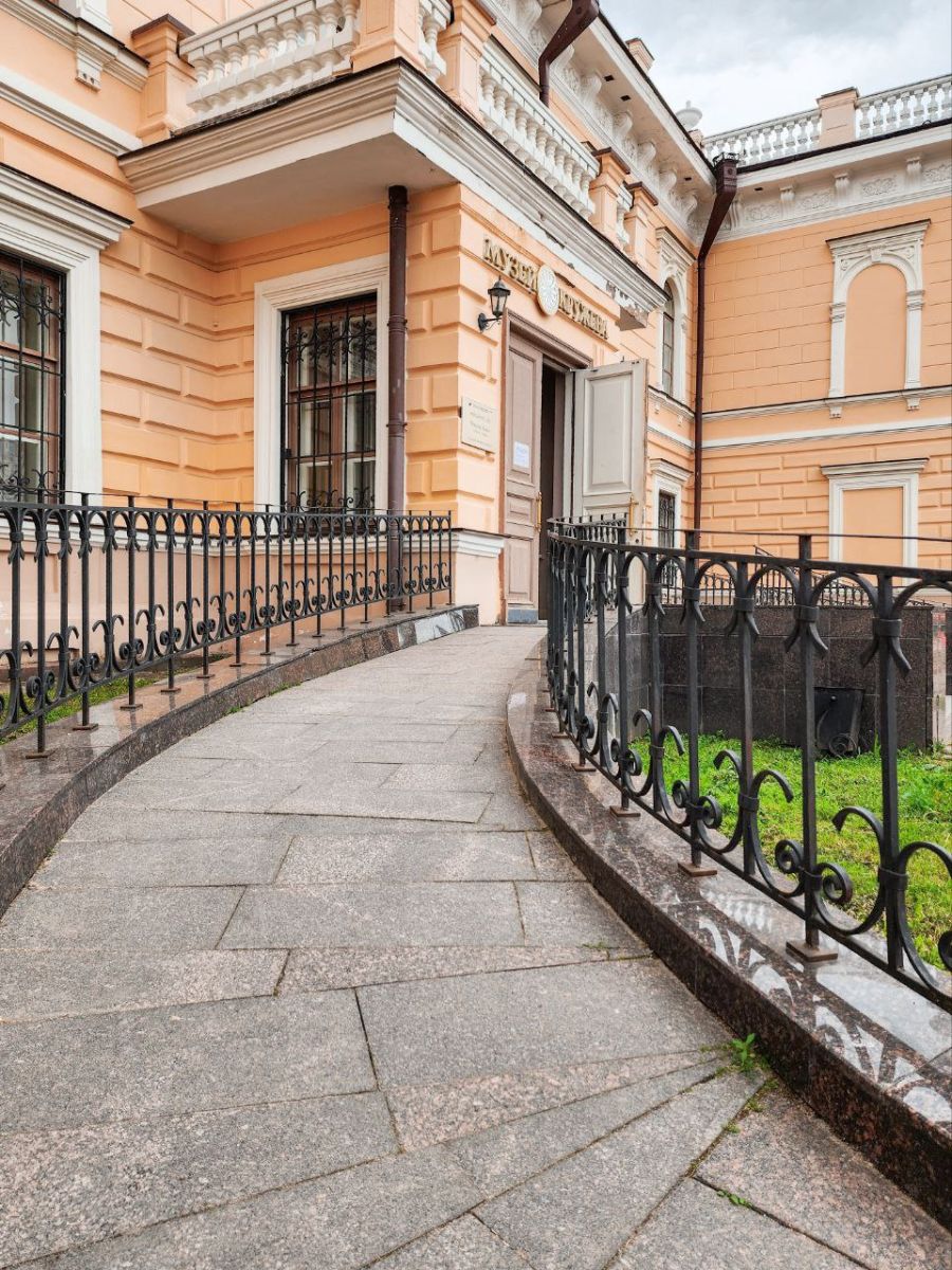 Объекты туристского притяжения, адаптированные для инвалидов и маломобильных групп населения 